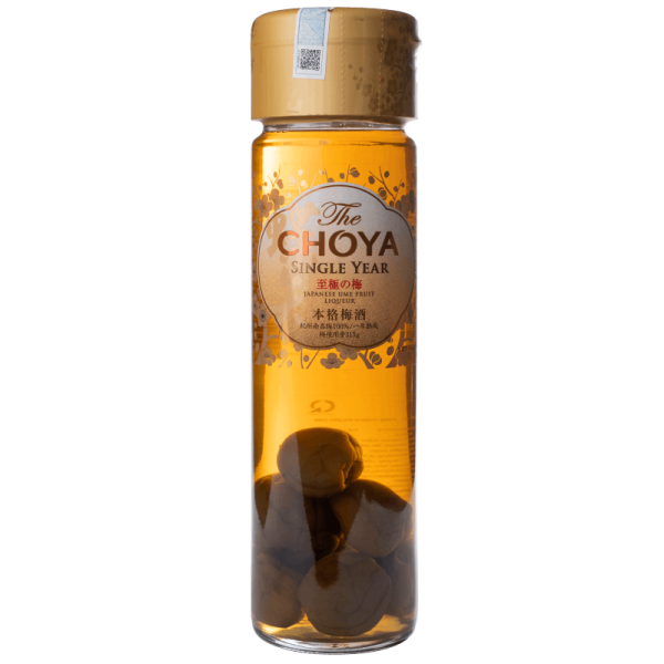 Choya Golden Ume Fruit 650ml