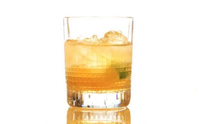 18. Rượu mơ Caipirinha